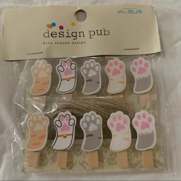 Cat Paw Themed Wooden Clips set of 10 - Picture 7 of 8